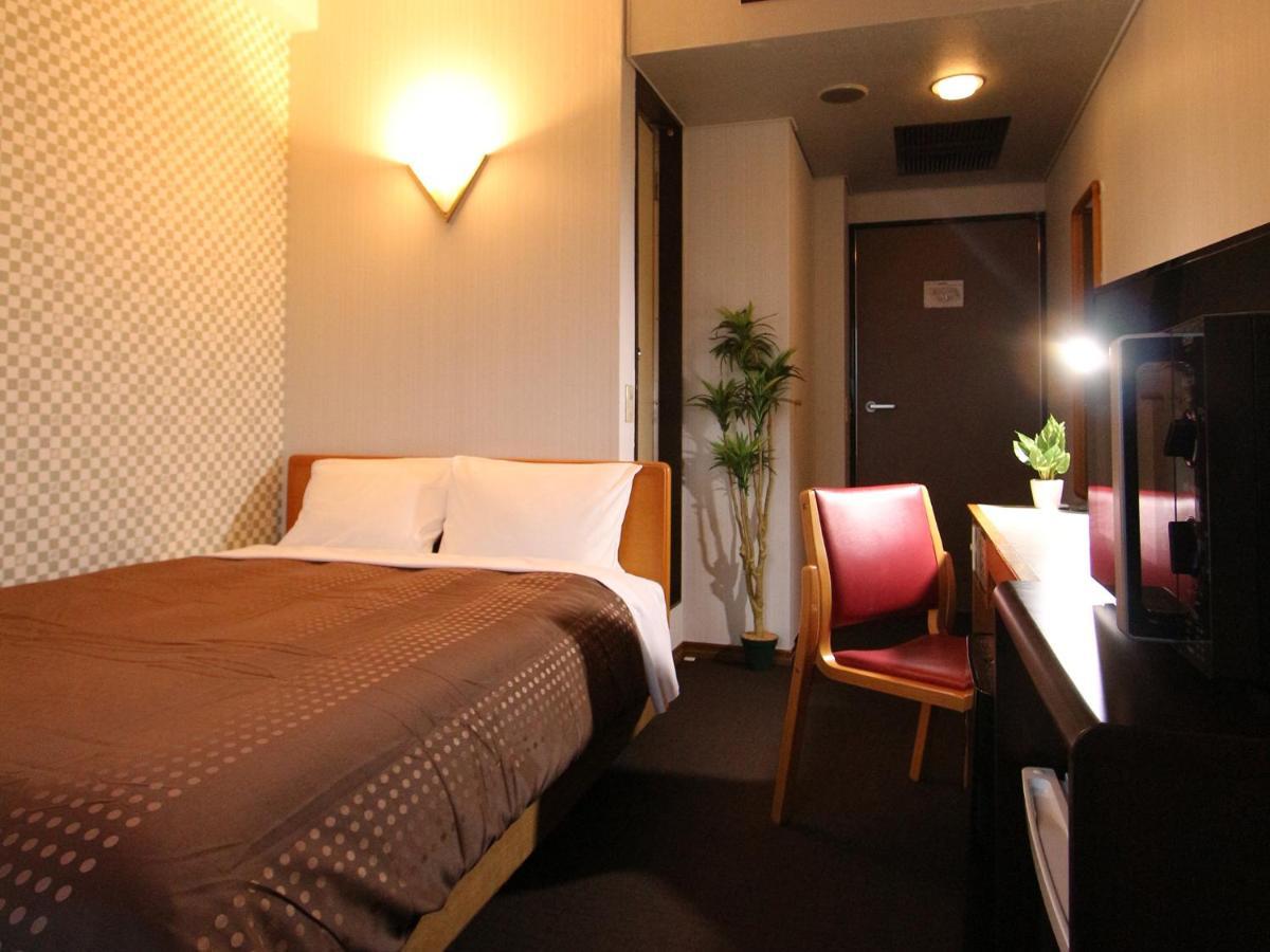 Hotel Livemax Budget Уцуномія Екстер'єр фото