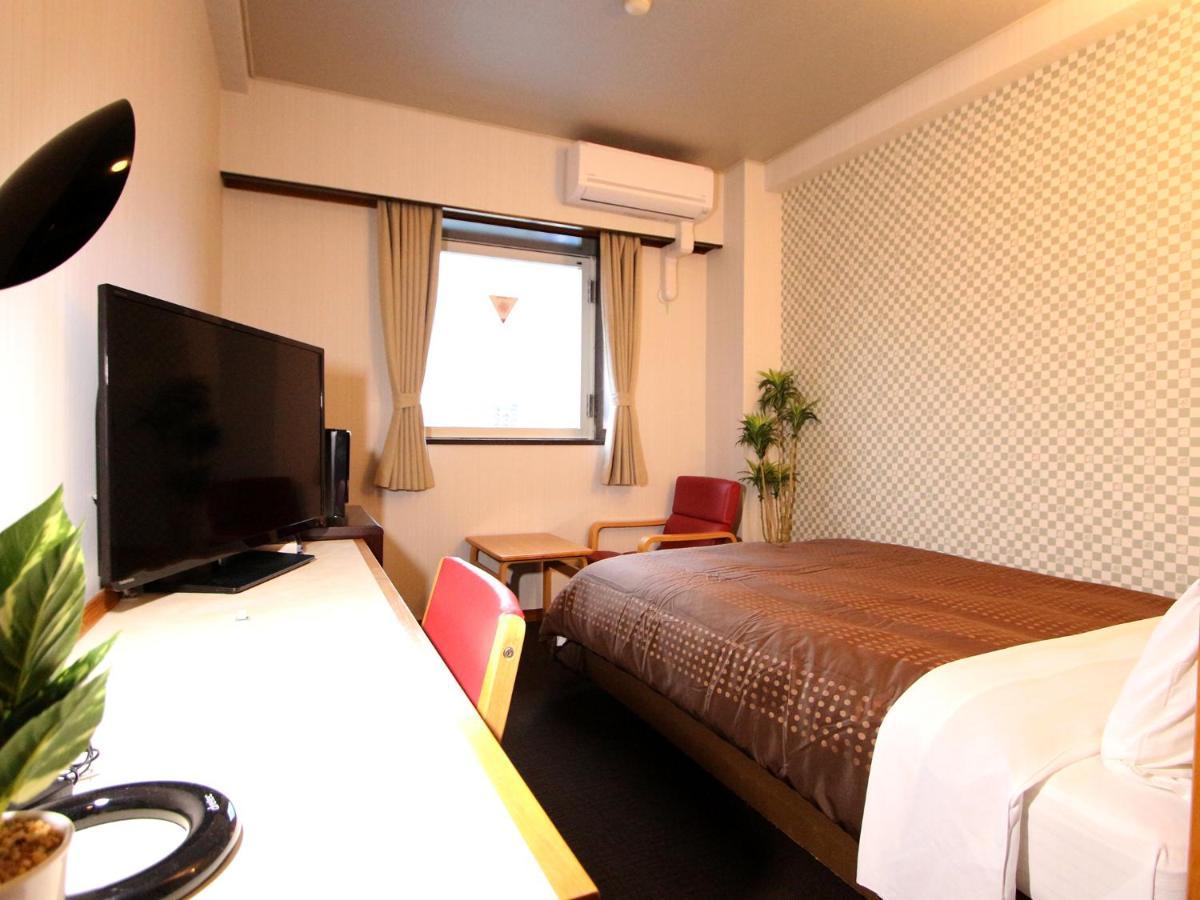 Hotel Livemax Budget Уцуномія Екстер'єр фото