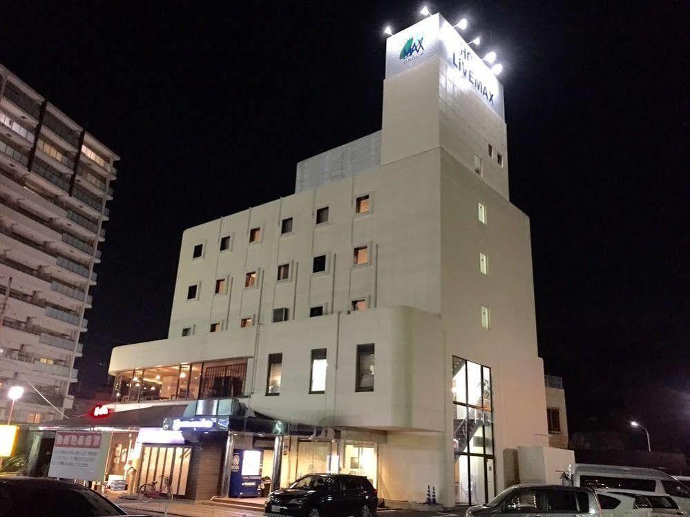 Hotel Livemax Budget Уцуномія Екстер'єр фото